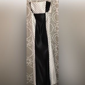Jessica McClintock Long Black~White Polka dot Satin Dress SZ-1